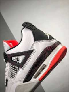 Nike Air Jordan 4 OG Flight Red Nostalgia na internet