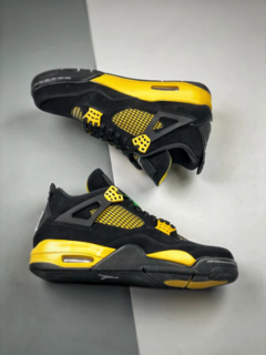 Nike Air Jordan 4 Yellow Thunder 2023 na internet