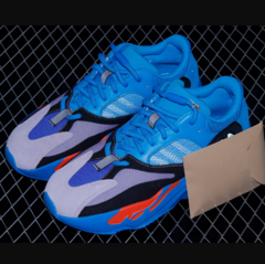 Adidas Yeezy Boost 700 Blue Hi-Res Magenta - Loja suicid drop