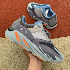 Adidas Yeezy Boost 700 Carbon Blue - comprar online