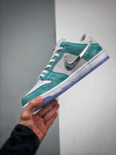 Nike Dunk Low SB April By Shane O'Neill - Loja suicid drop