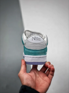 Nike Dunk Low SB April By Shane O'Neill - comprar online