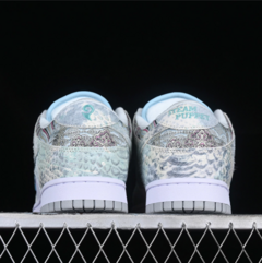 Nike SB Dunk Low Dragon Year Limited Three Princes na internet