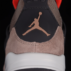 Nike Air Jordan 4 OG Retro Taupe Haze na internet