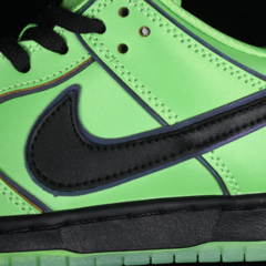 Nike SB Dunk Low x Powerpuff Girls Buttercup na internet