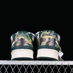 A Bathing Ape® Sta Forum 84 na internet