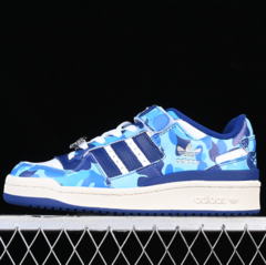 A Bathing Ape® x adidas Forum Low 30th Anniversary na internet