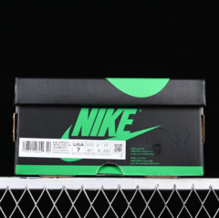 Imagem do Air Jordan 1 Retro High OG Lucky Green