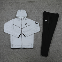 TRACKSUIT TECH-FLEECE NIKE FROST GREY na internet