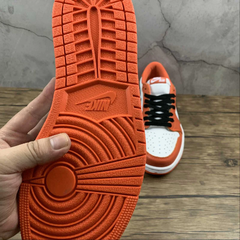 Imagem do Nike Air Jordan 1 Low Shattered Orange