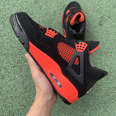 Nike Air Jordan 4 OG 2021 Red Thunder na internet