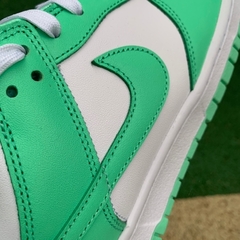 Nike Dunk Low SP Green Glow (2021) - Loja suicid drop