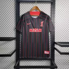 Uniforme Liverpool Collab Lebron James 23-24 - comprar online