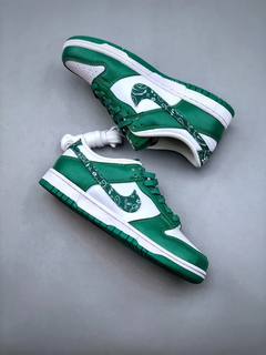 Nike Dunk Low SP PRO Paisley Green (2022) na internet