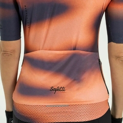 JERSEY CICLISMO SAFETTI CRIMSON MUJER (114 USD) - KIWINNER