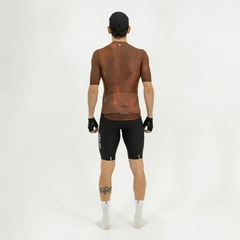 JERSEY CICLISMO SAFETTI SUNSETTIDE OCRE HOMBRE MANGA CORTA (114USD) - comprar online