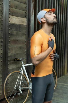 JERSEY SAFETTI MODELO ESSENZIALE PASSION FRUIT (USD 109) - tienda online