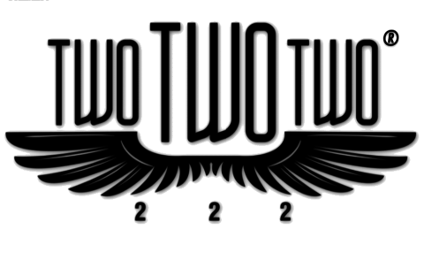 Two Two Two® | Indumentaria