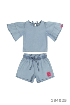 Conjunto infantil blusa e short em jeans