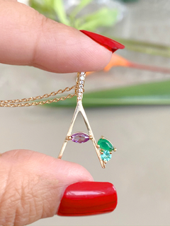 COLAR LETRA A COM CRISTAL PARAIBA, CRISTAL PARAIBA E CRISTAL AMETISTA - comprar online