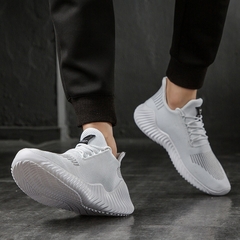 2022 Shoes for Men High Quality Male Sneakers Breathable Fashion Gym Casual Ligh na internet