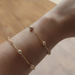 PULSEIRA BOLINHAS BANHADA A OURO (SEMIJOIA)