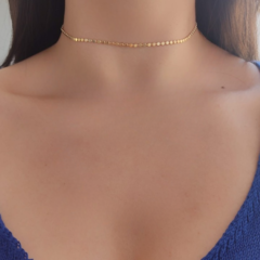 CHOKER PASTILHAS BANHADO A OURO (SEMIJOIA)