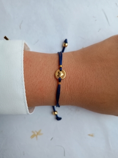 Pulseira Fio de Seda Azul - comprar online