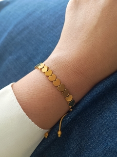 Pulseira de Hematita Corações Dourado - Just Be You Accessories