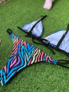 BIKINI CEBRA COLORES en internet