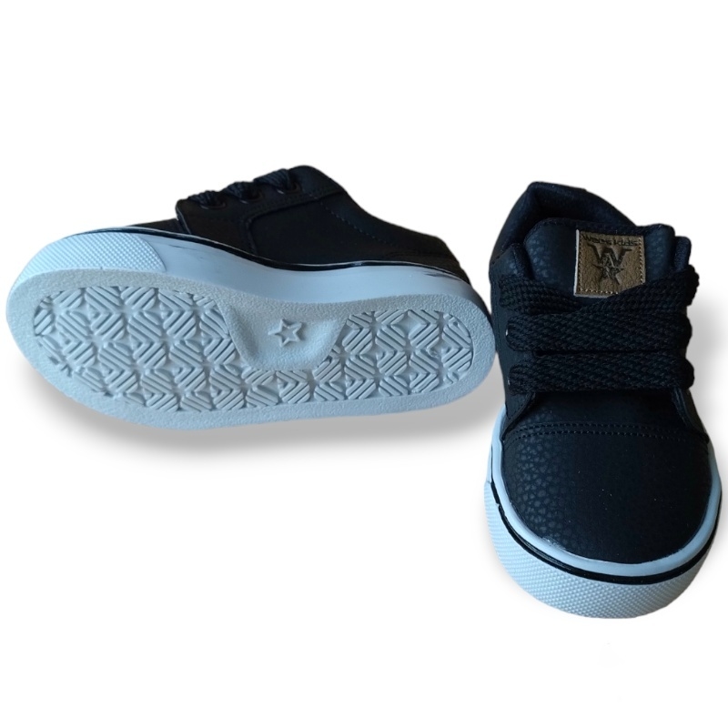 ZAPATILLAS PARA BEBES Y NIÑOS BLANCA ECOCUERO