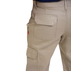 Pantalón cargo beige - comprar online