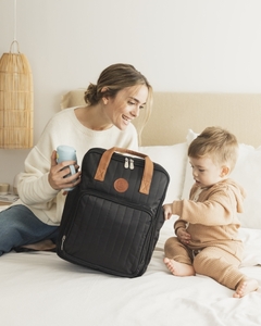 Imagen de Mochila maternal Otto | Happy Little Moments