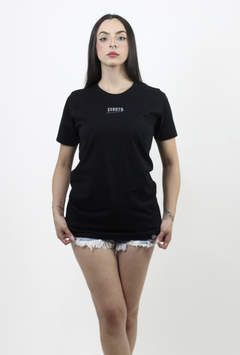 T-Shirt Minimals Slim preta na internet