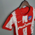 Conjunto Infantil Atlético de Madrid I 21/22 - Vermelho e Branco - Camisa e Shorts - Nike na internet