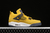 Air Jordan 4 Retro LIGHTNING 2021 TOUR na internet