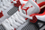 Air Jordan 4 Retro OG FIRE RED na internet