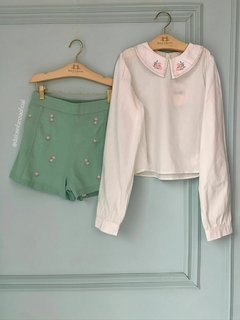 Conjunto Infantil Menina Short Alfaiataria e Camisa Gola Bordada Petit Cherie 326