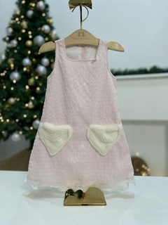 Vestido Infantil Rosa Enrugadinho com Bolso Coração Cristais GA241089