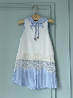 Vestido Infantil Off White Sobreposição Listras Azul e Guipir GA232223