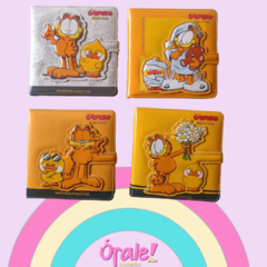 Libretas con broche de imán Garfield