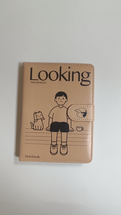 Libreta diseño minimalista con broche de imán. en internet