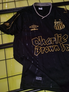 Camisa Santos Charlie Brown JR. - Preta Edição Limitada - comprar online