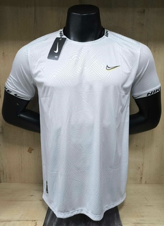 Camisa Dri-fit Nike TermoFit 3D na internet