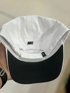 Gorra Nike Air - Gorra StrapBack - Blanco/Negro/Azul - comprar online