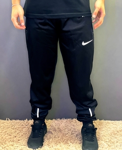 Calças Jogger - Nike - comprar online