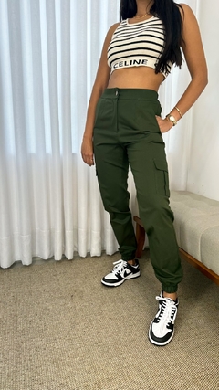 Calça Jogger Verde Militar - comprar online