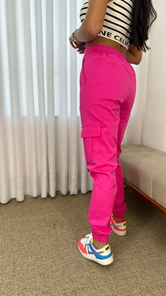 Calça Jogger Rosa na internet