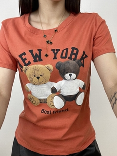 T Shirt Urso Laranja