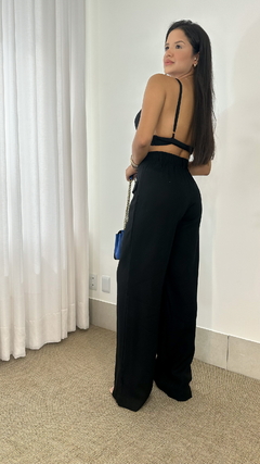 Cropped preto de Alça - comprar online